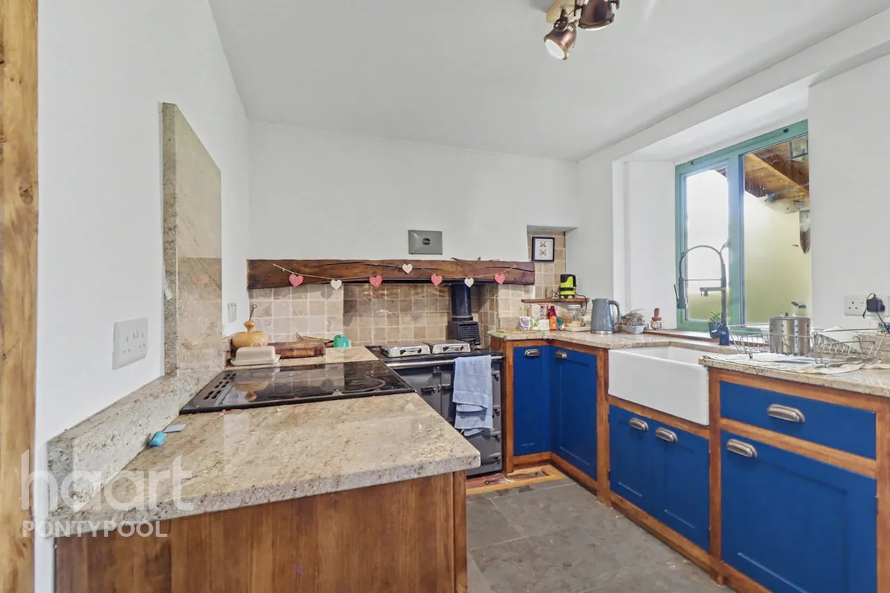 Mamhilad, Pontypool, NP4, photo 13