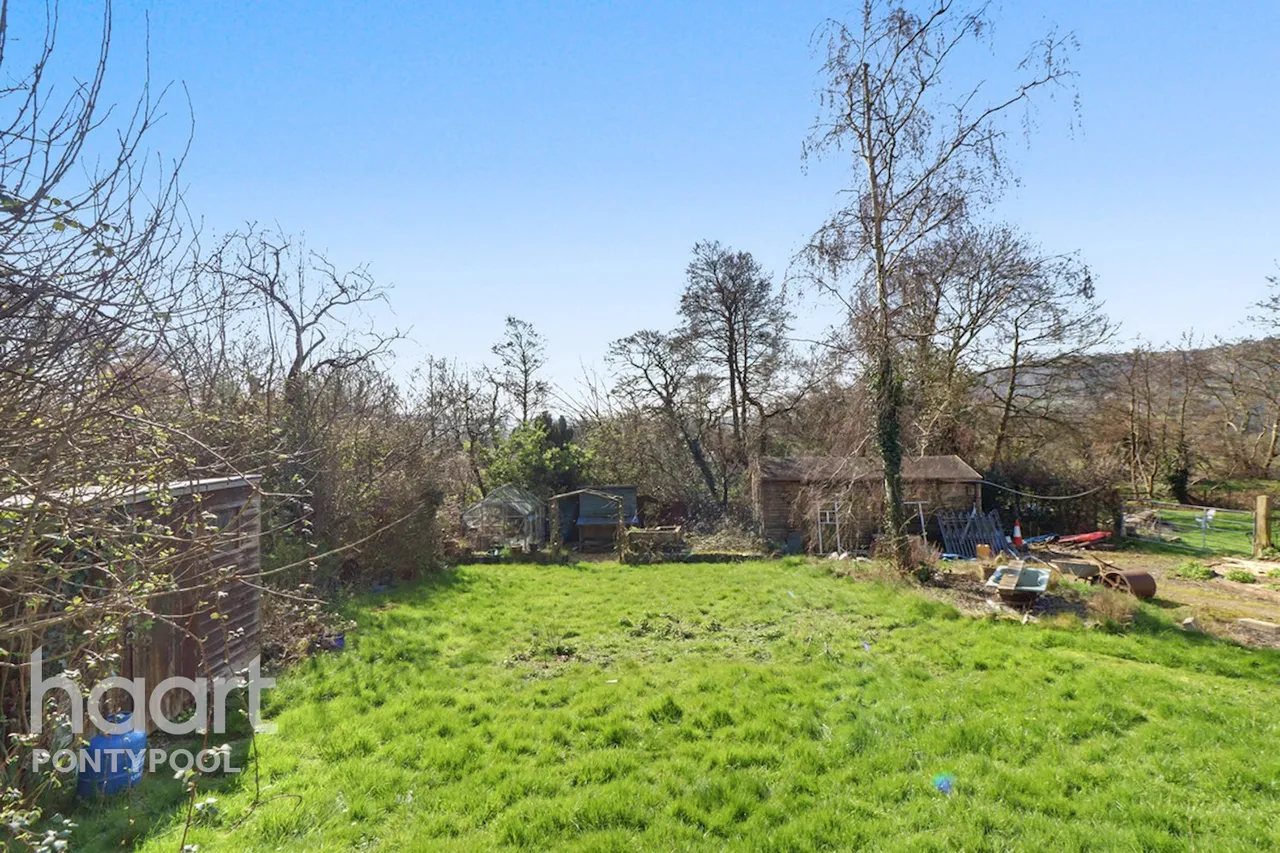 Mamhilad, Pontypool, NP4, photo 28