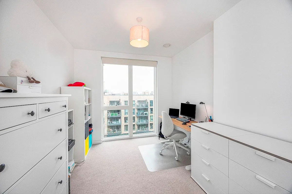 8 Madeira Street, London, E14 6TR, photo 12