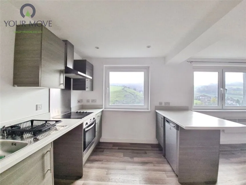 2 bed flat to rent — Parkwood Rise, Keighley, West Yorkshire, BD21