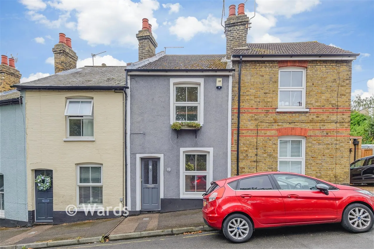 2 bed house for sale, South Hill Road, Gravesend, DA12