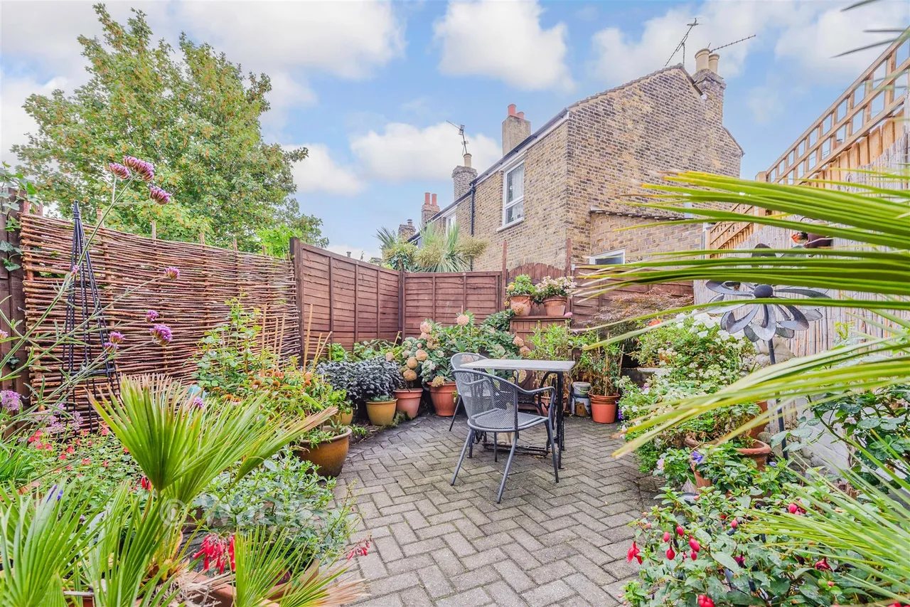 South Hill Road, Gravesend, DA12, photo 6
