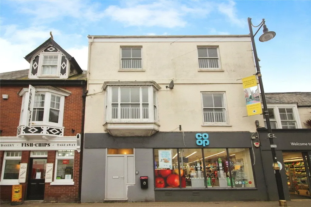 3 bed flat to rent, Holsworthy, EX22