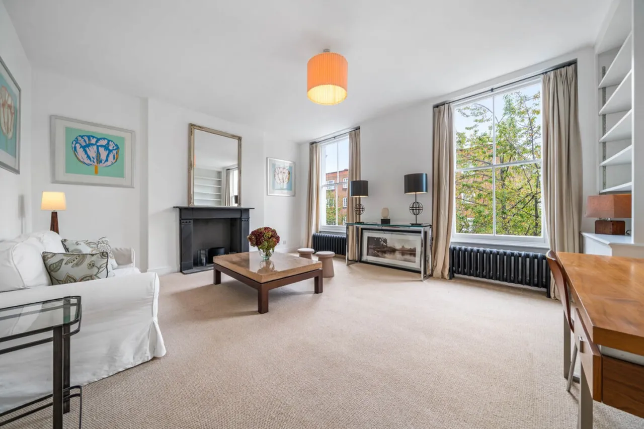 2 bed flat for sale, Cathcart Road, Chelsea, SW10