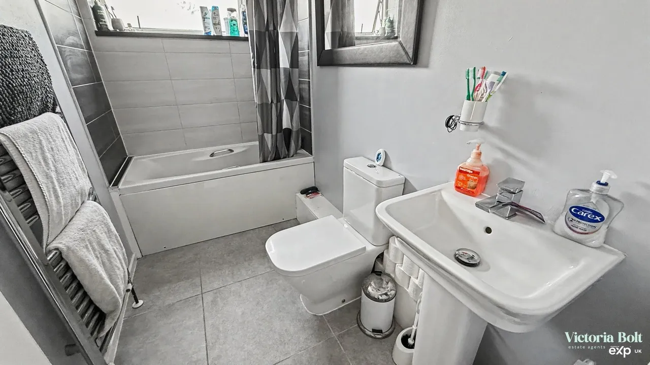 Dunsterville Road, Ivybridge, photo 7