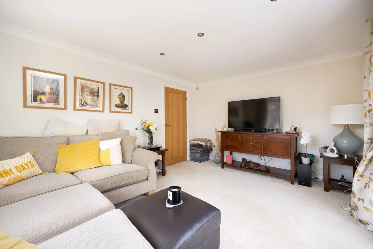 Drakes Avenue, Devizes, SN10, photo 33