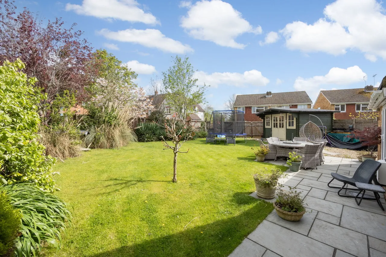 Drakes Avenue, Devizes, SN10, photo 2
