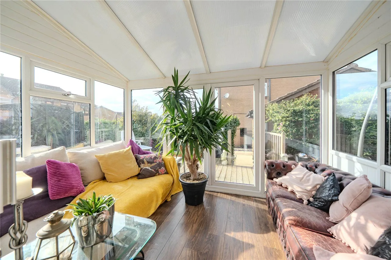 Haven Chase, Leeds, LS16, photo 5