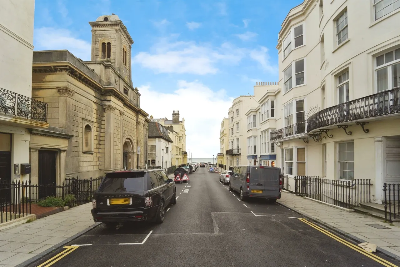 Waterloo Street, Hove, photo 5
