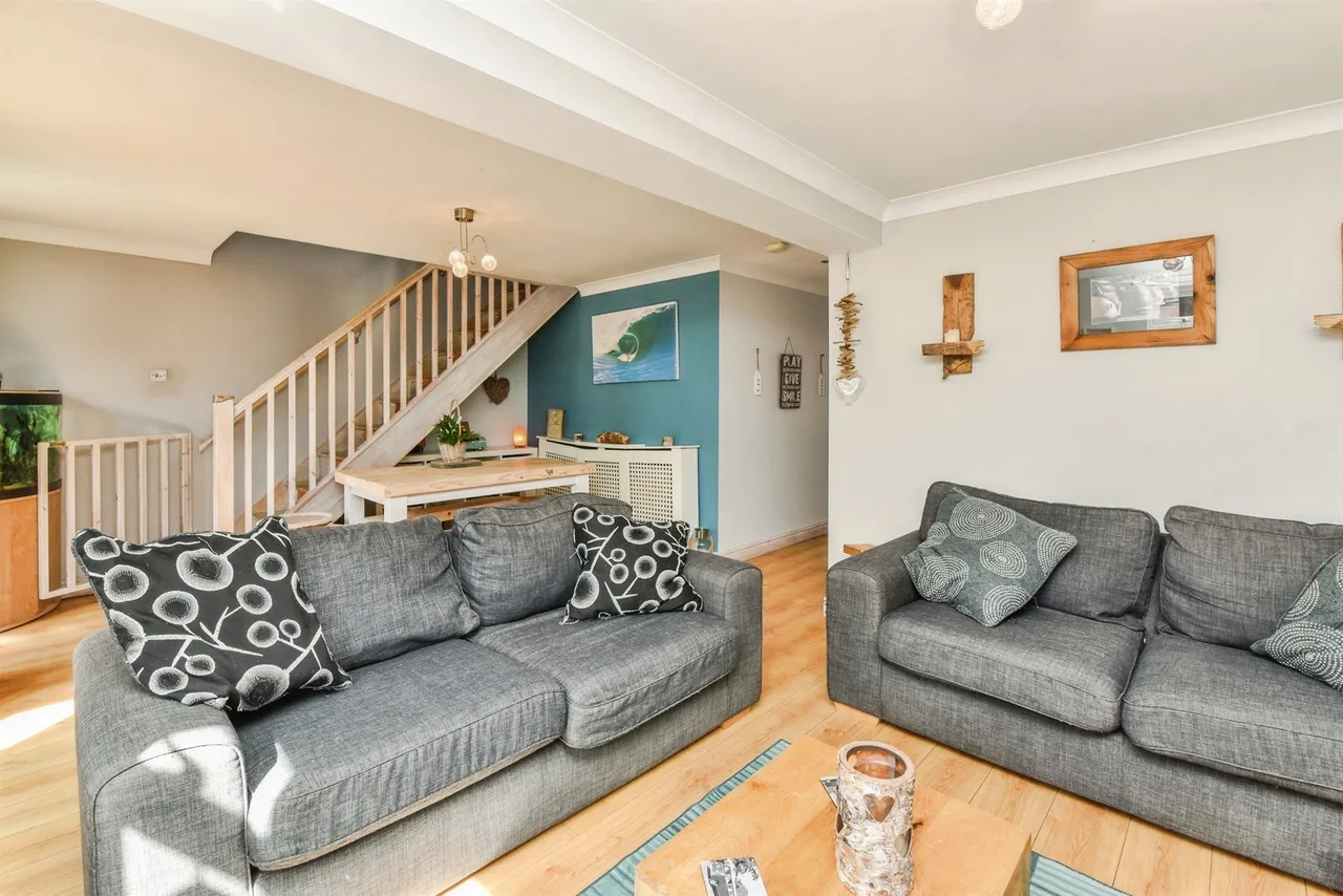 Nightingale Avenue, Frome, photo 3