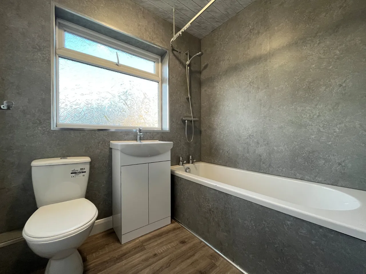 Swallows Meadow, Shirley, B90, photo 6