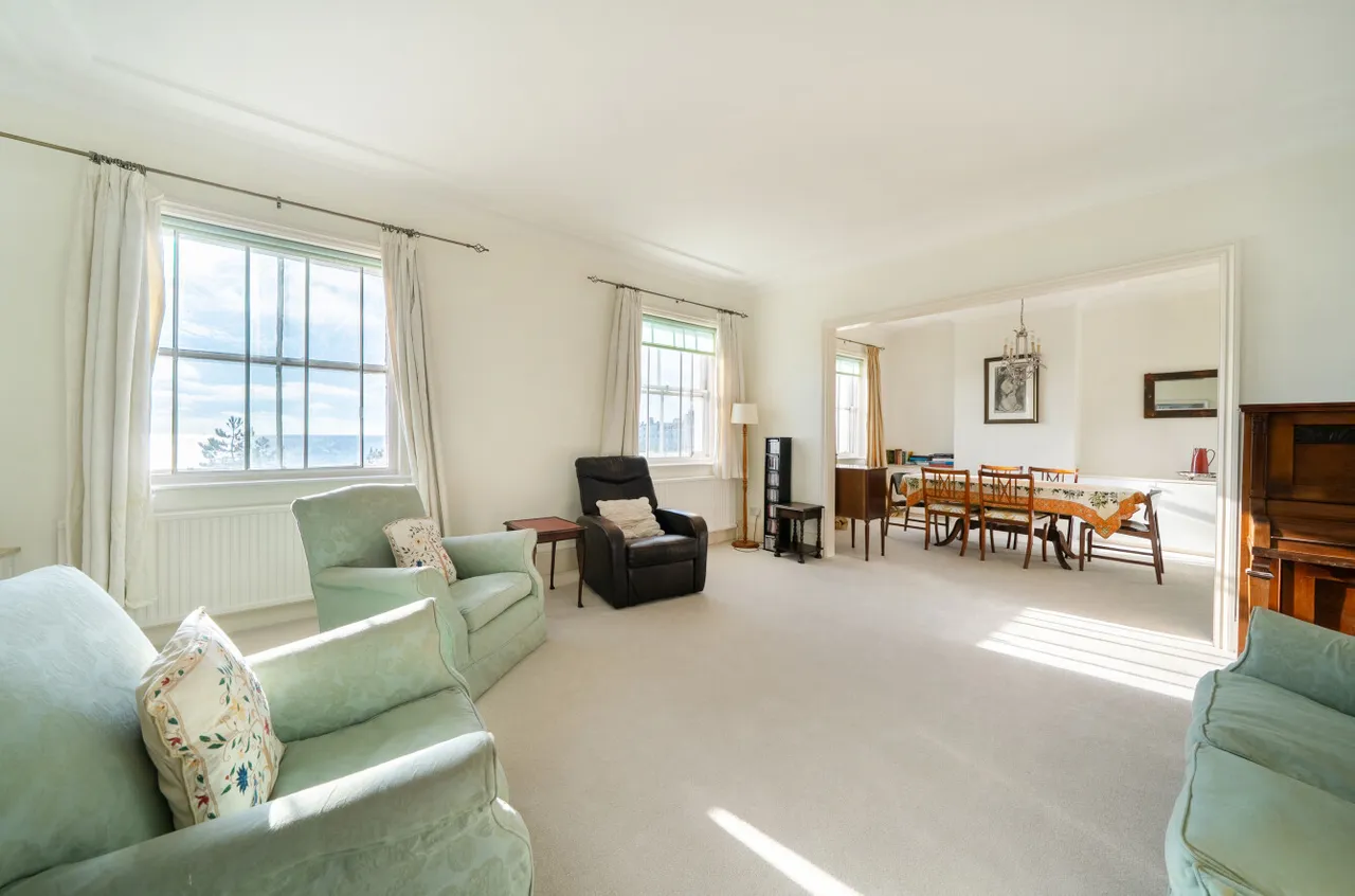 Lewes Crescent, Brighton, BN2, photo 3
