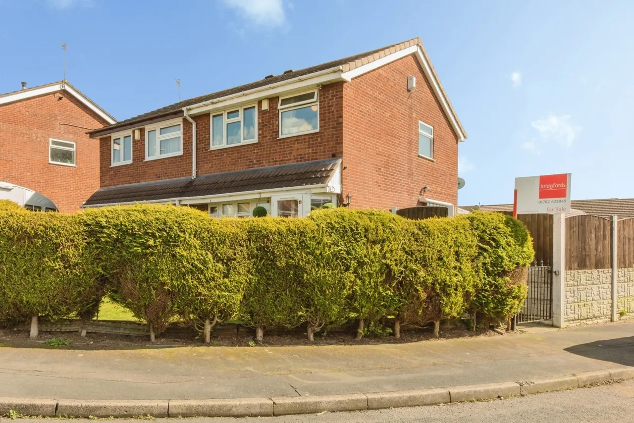 Rachel Grove, STOKE-ON-TRENT, Staffordshire, ST4, photo 13