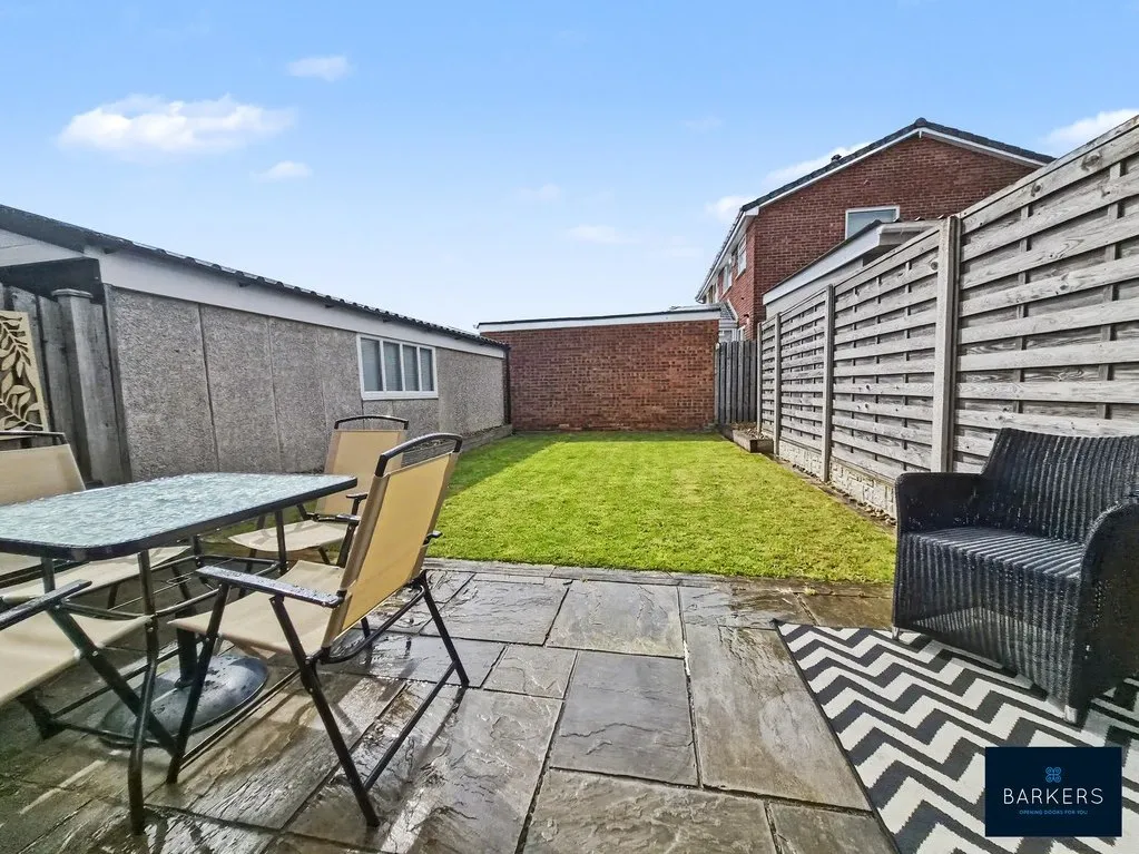 Southcroft Avenue, Birkenshaw BD11 2DD, photo 19