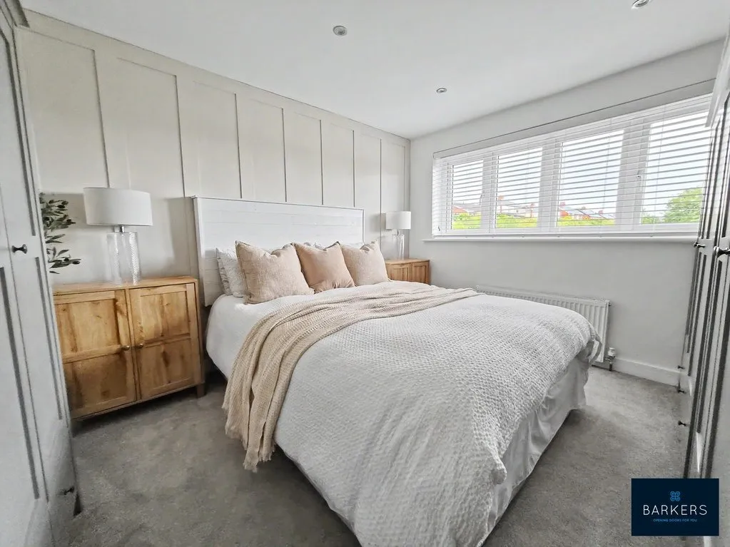 Southcroft Avenue, Birkenshaw BD11 2DD, photo 10