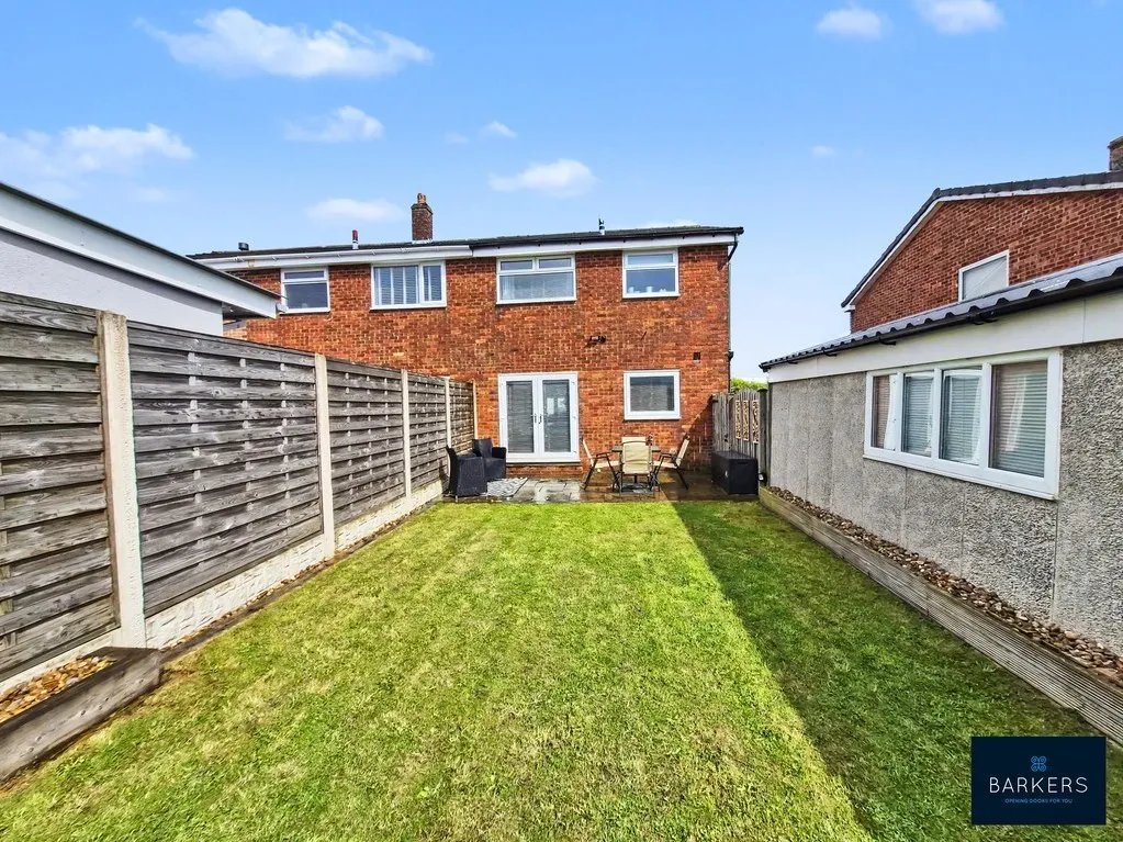 Southcroft Avenue, Birkenshaw BD11 2DD, photo 15