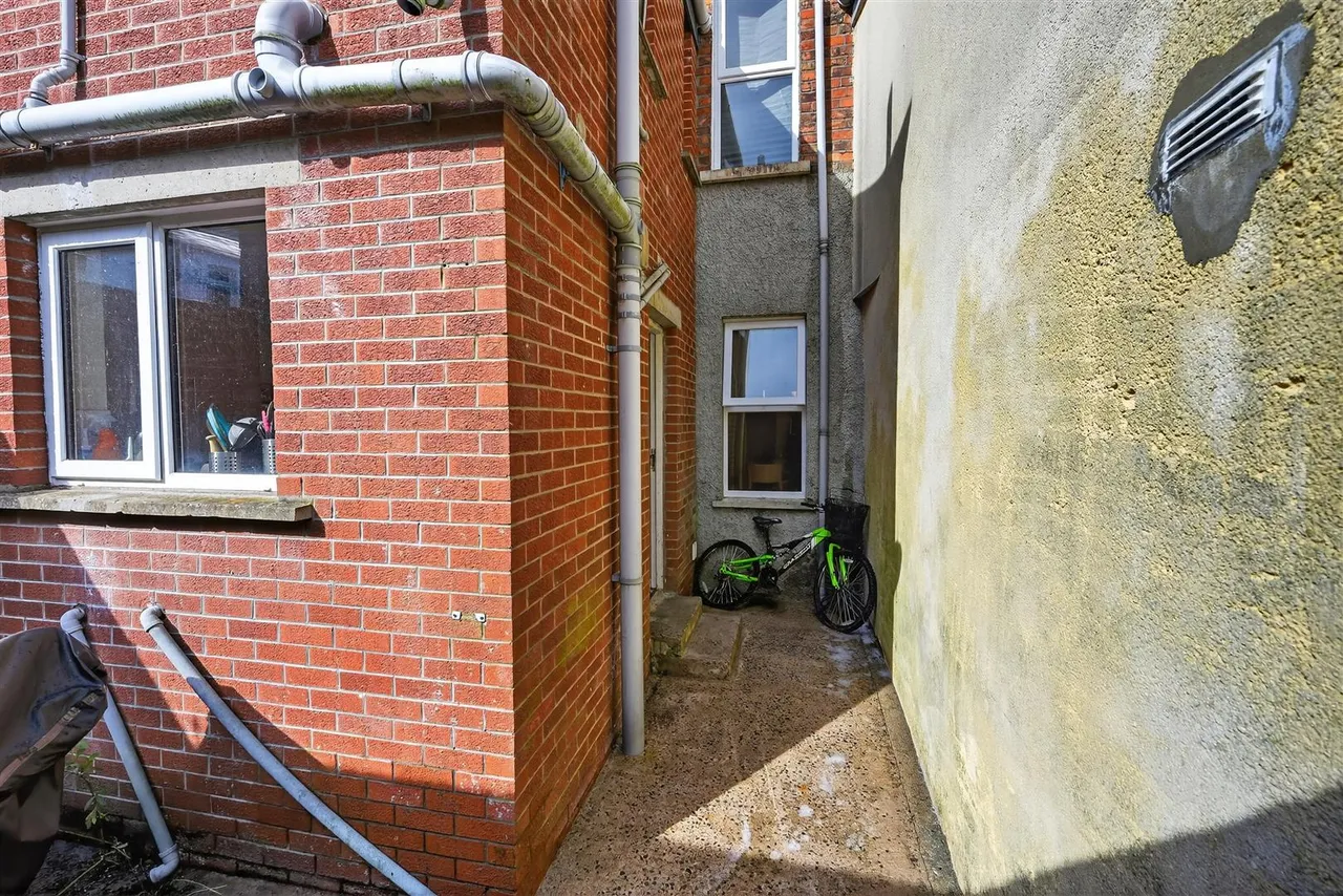 Elaine Street, Belfast, BT9, photo 15