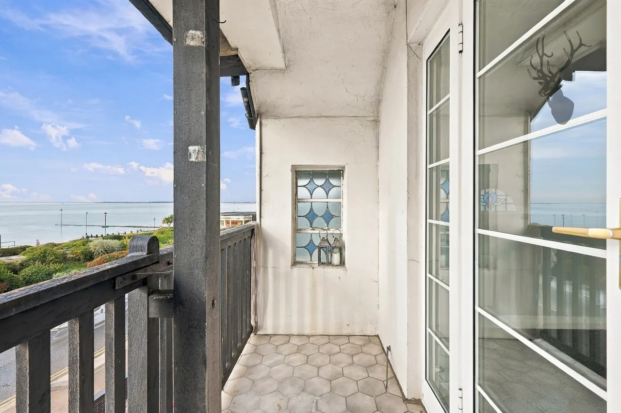 Chalkwell Esplanade, Westcliff-On-Sea, SS0, photo 14