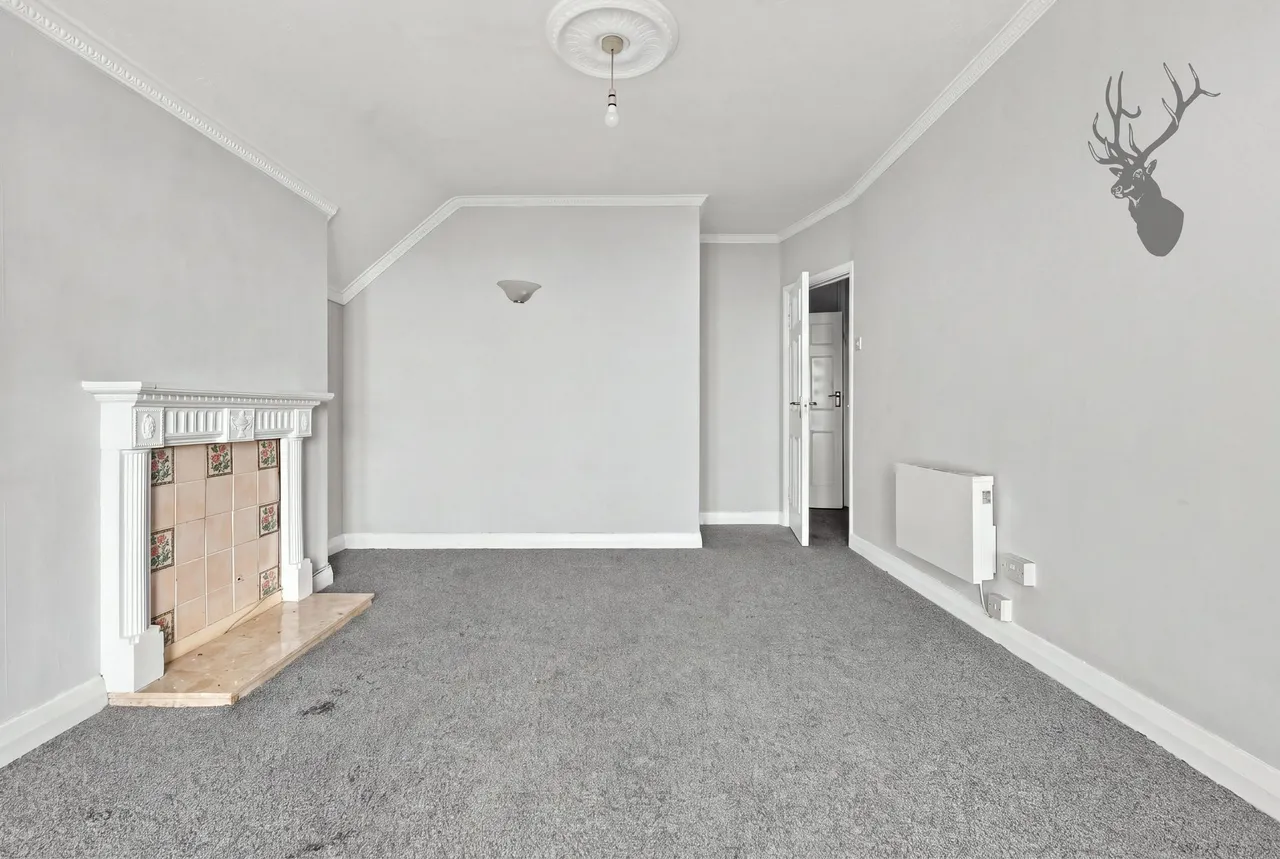 Chalkwell Esplanade, Westcliff-On-Sea, SS0, photo 8