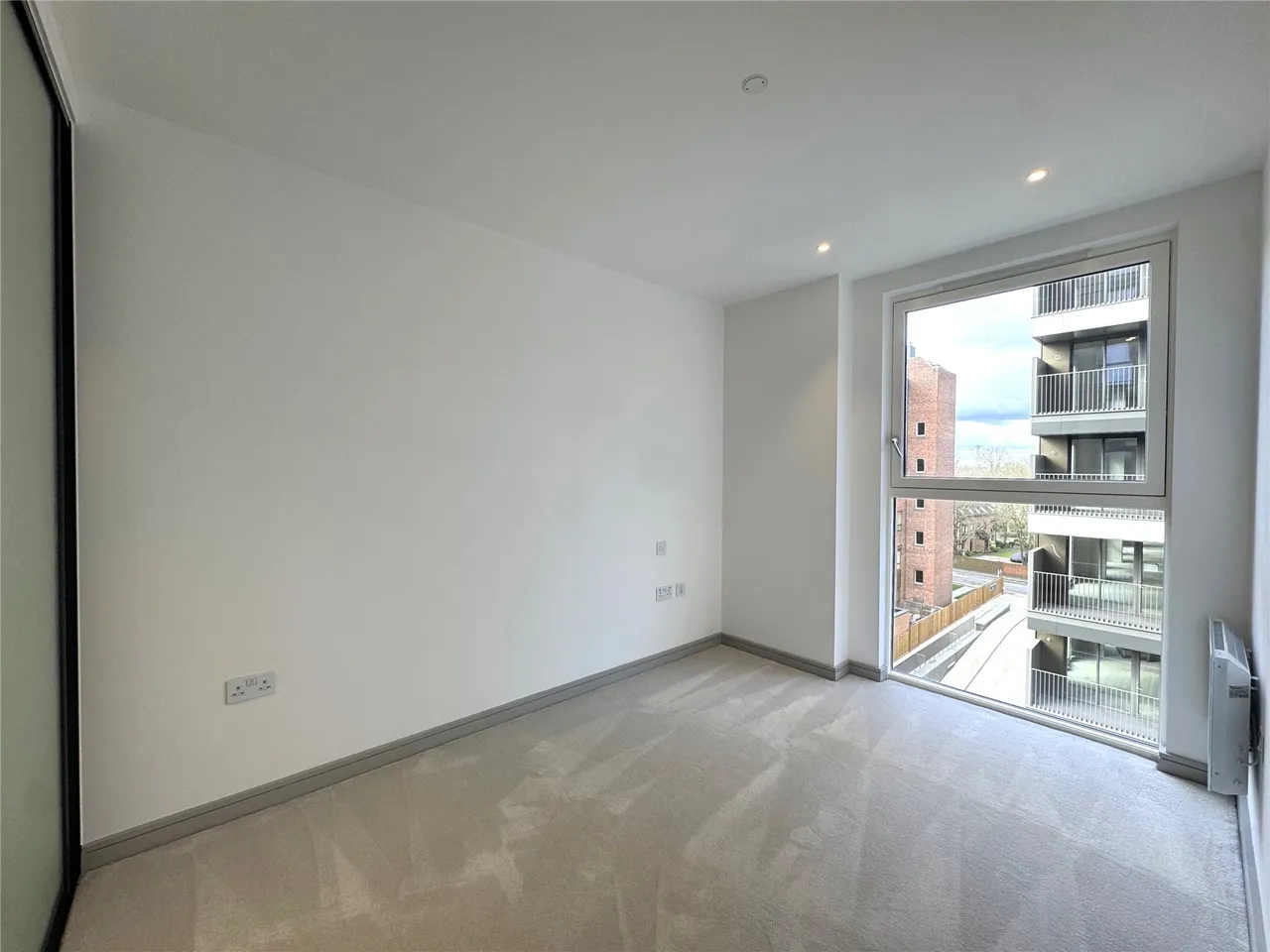 Eden Grove, Staines, TW18, photo 5