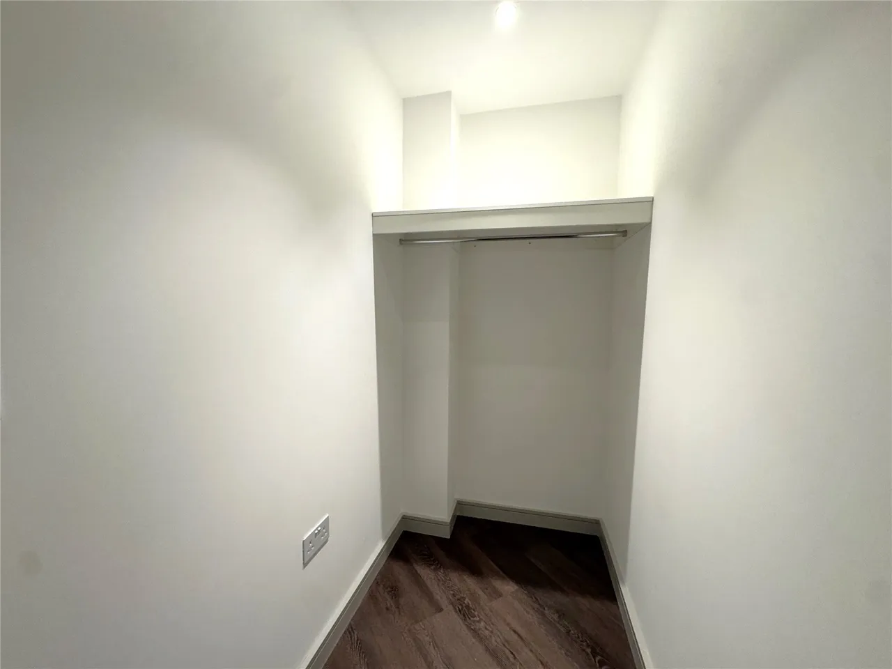 Eden Grove, Staines, TW18, photo 10