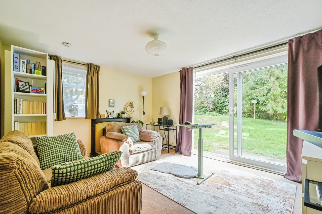 Tollgate Road, Salisbury, SP1, photo 2
