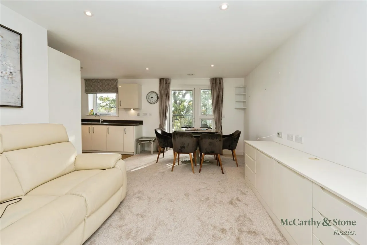 Studio Way, Borehamwood, WD6, photo 4