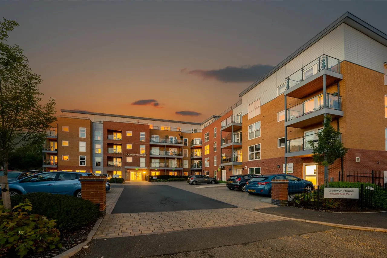 Studio Way, Borehamwood, WD6, photo 9