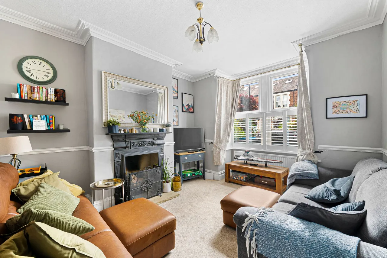 Stonefall Avenue, Harrogate, HG2, photo 2