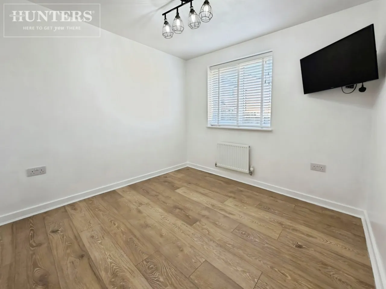 Eagle Avenue, Barnsley, S75, photo 27