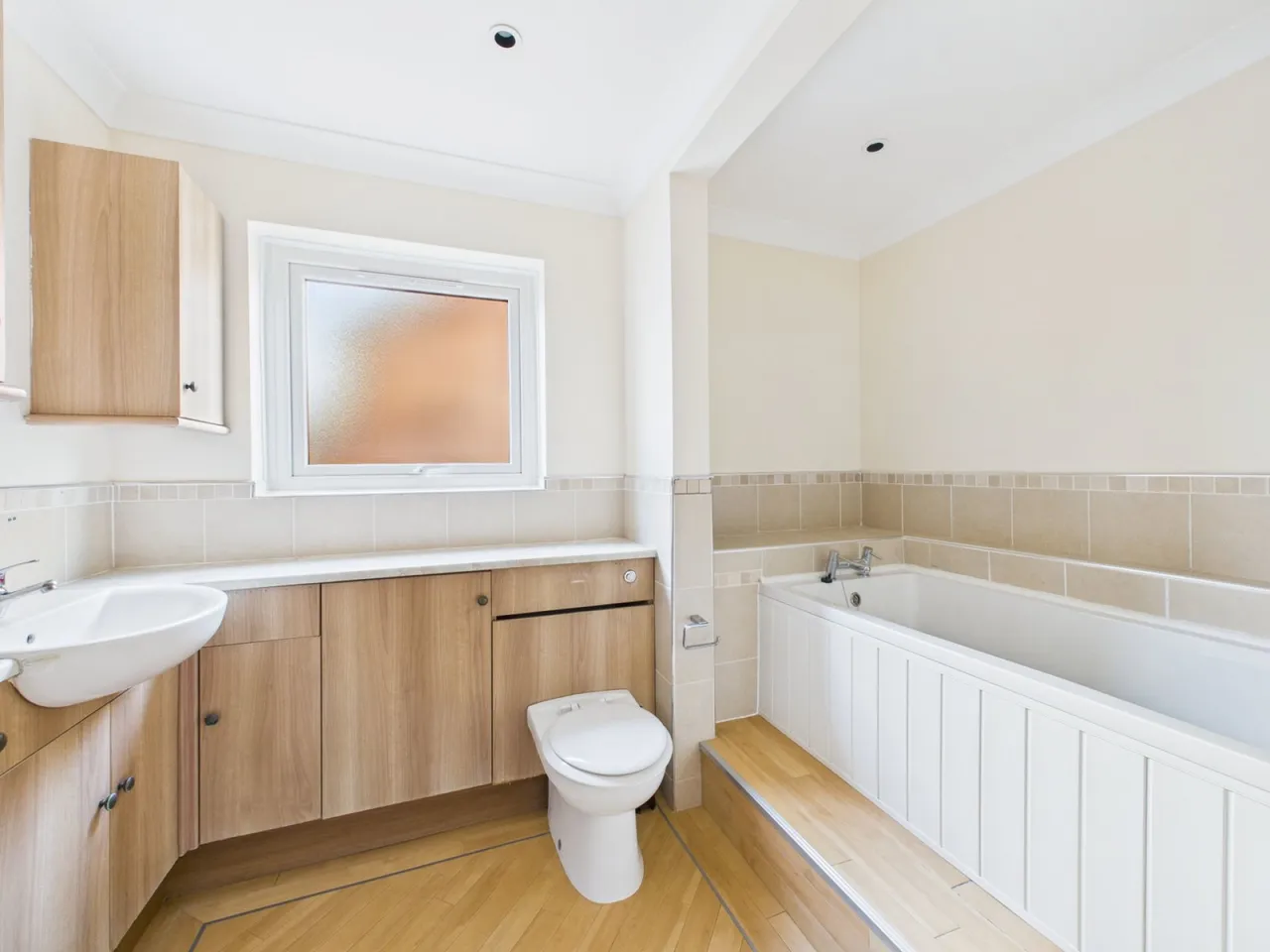 Blue Rock Crescent, Bream, GL15, photo 7