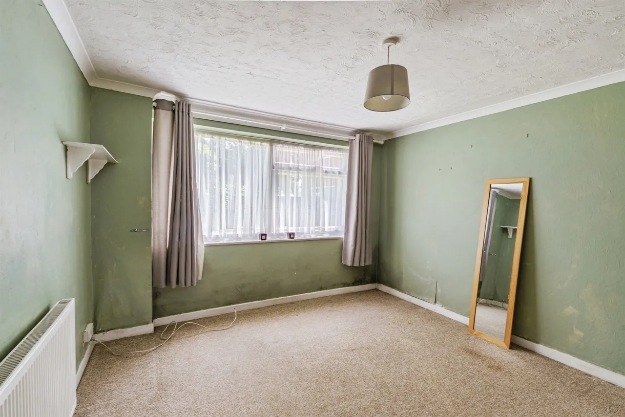 St Andrews Gardens, Worthing, BN13, photo 7