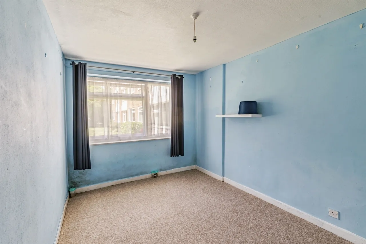 St Andrews Gardens, Worthing, BN13, photo 6