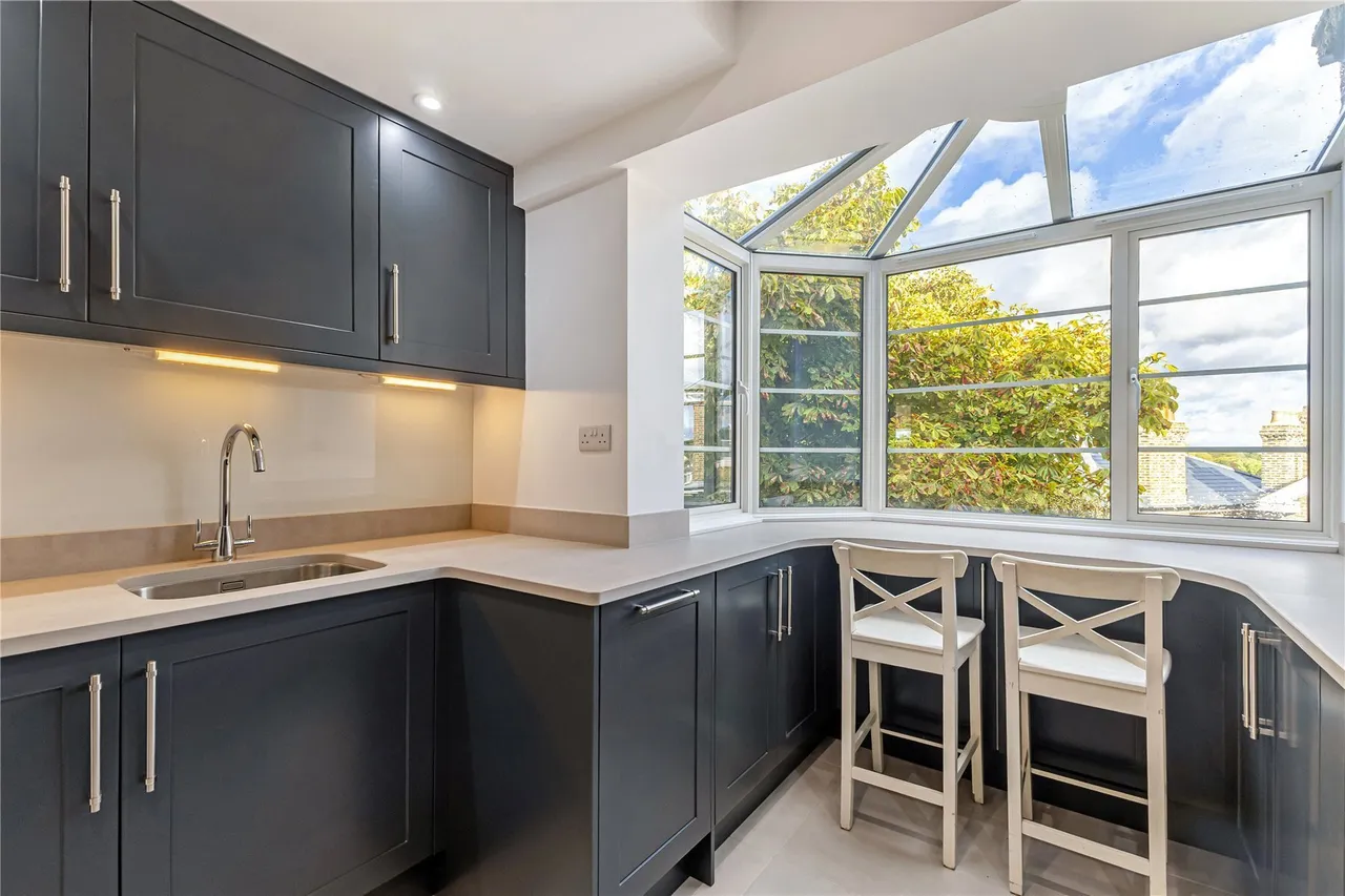 Selwyn Court, Church Road, Richmond, TW10, photo 4