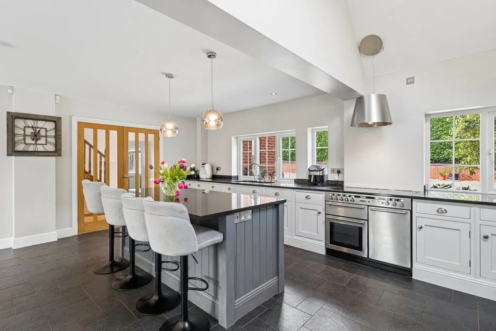 Henley Road, Marlow SL7 2BZ, photo 3