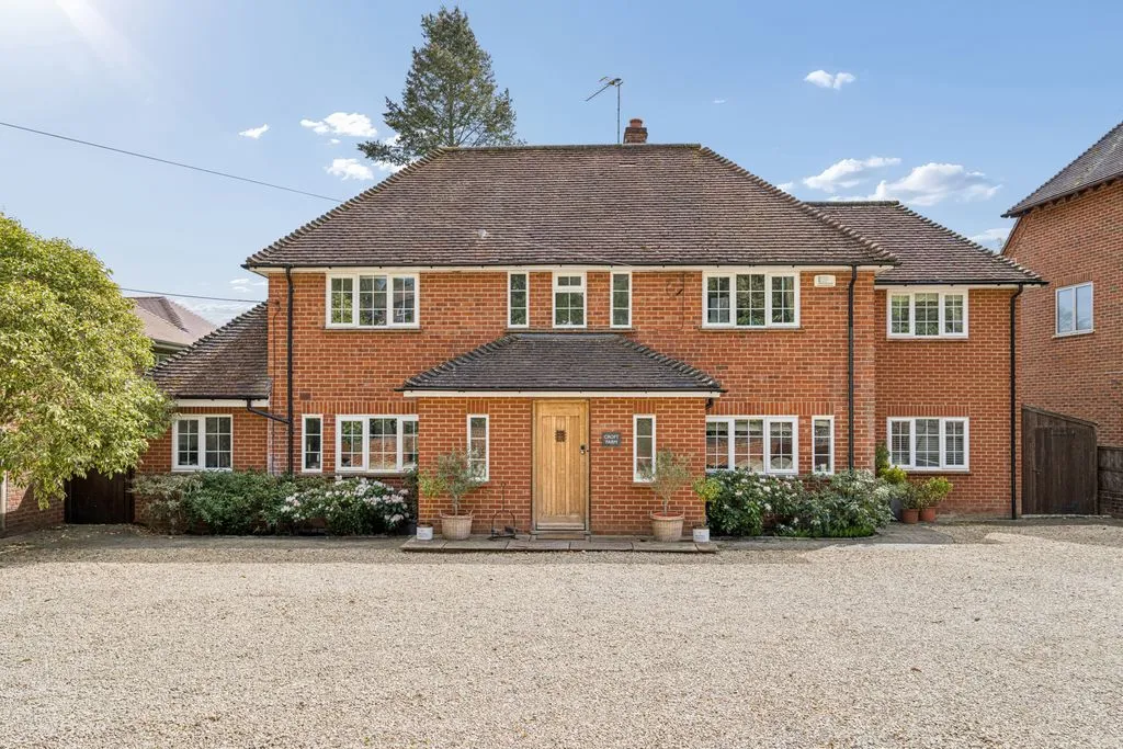 4 bed house for sale — Henley Road, Marlow SL7 2BZ