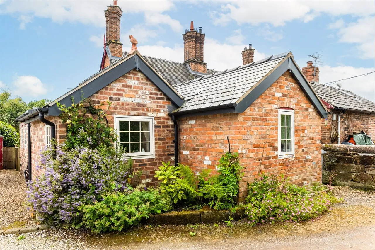 Stone House Lane, Tarporley, photo 2