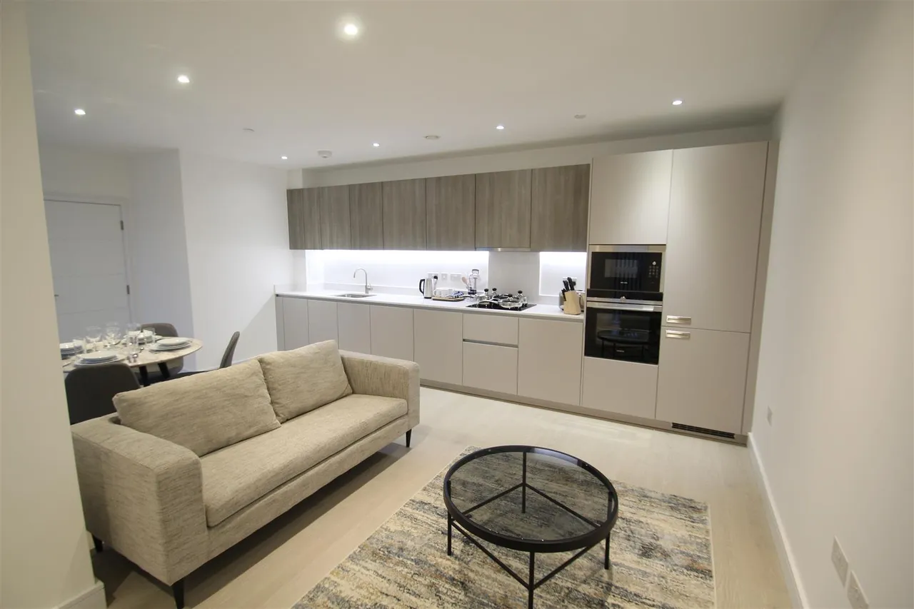 The Avenue, London, NW6 7YG, photo 7