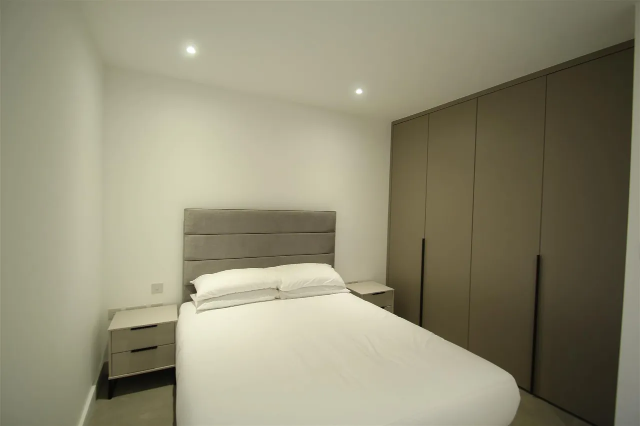 The Avenue, London, NW6 7YG, photo 9