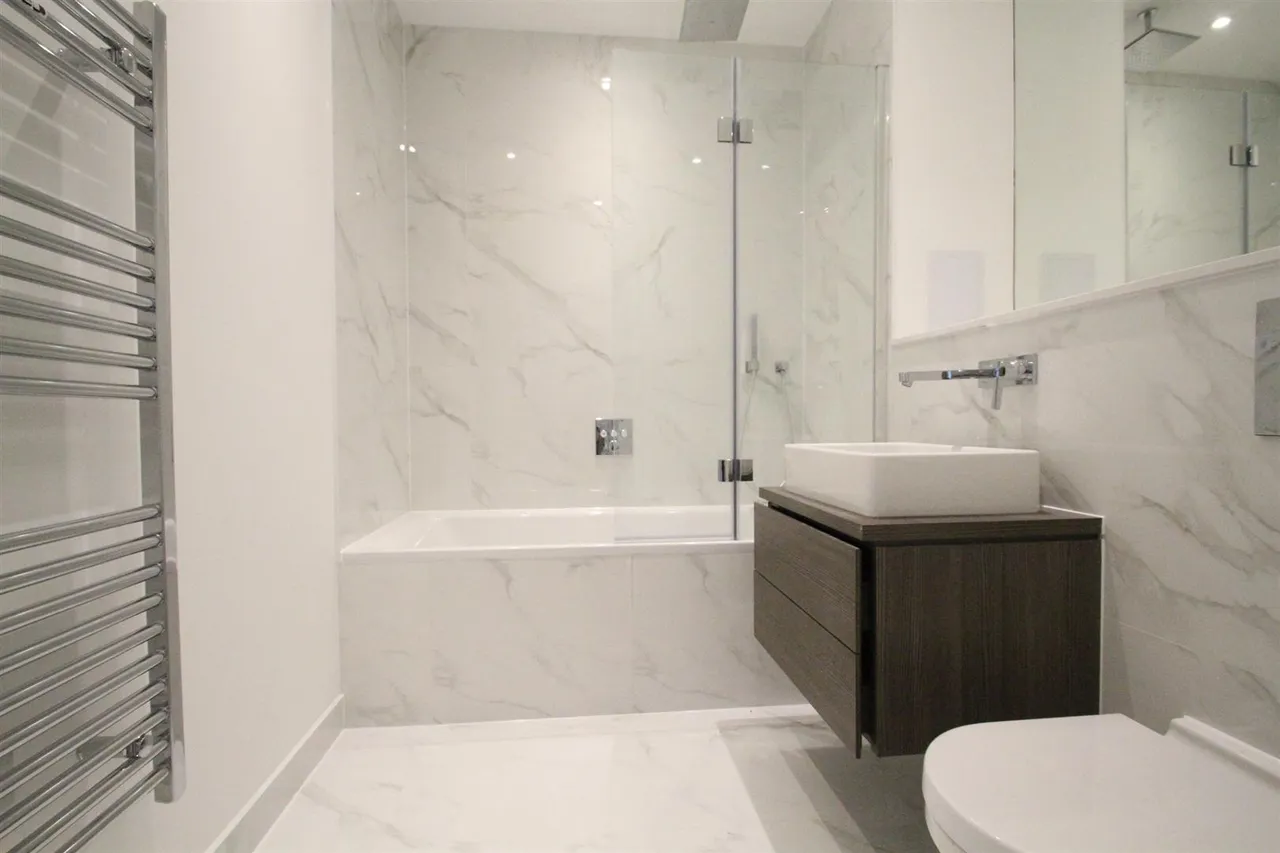 The Avenue, London, NW6 7YG, photo 5