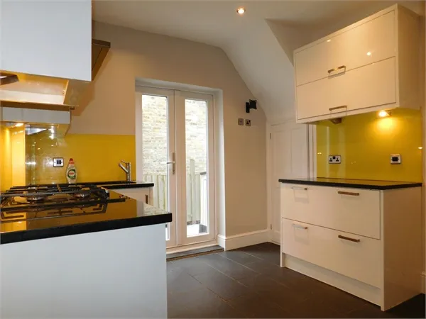 2 bed house to rent — Seaford Road, London, W13 9HR
