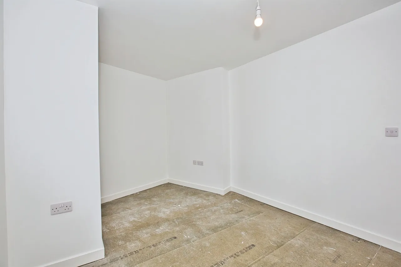 Raven Court, Houndstone, Yeovil, photo 10