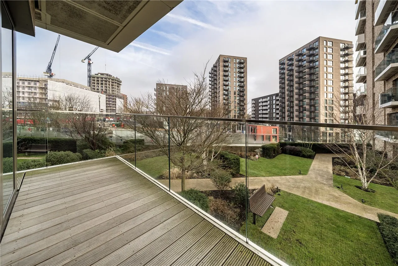 Pegler Square, Kidbrooke Village, SE3, photo 7