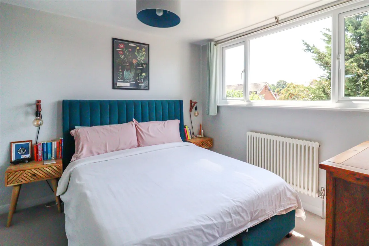 Durnsford Avenue, Fleet, Hampshire, GU52 7TA, photo 11