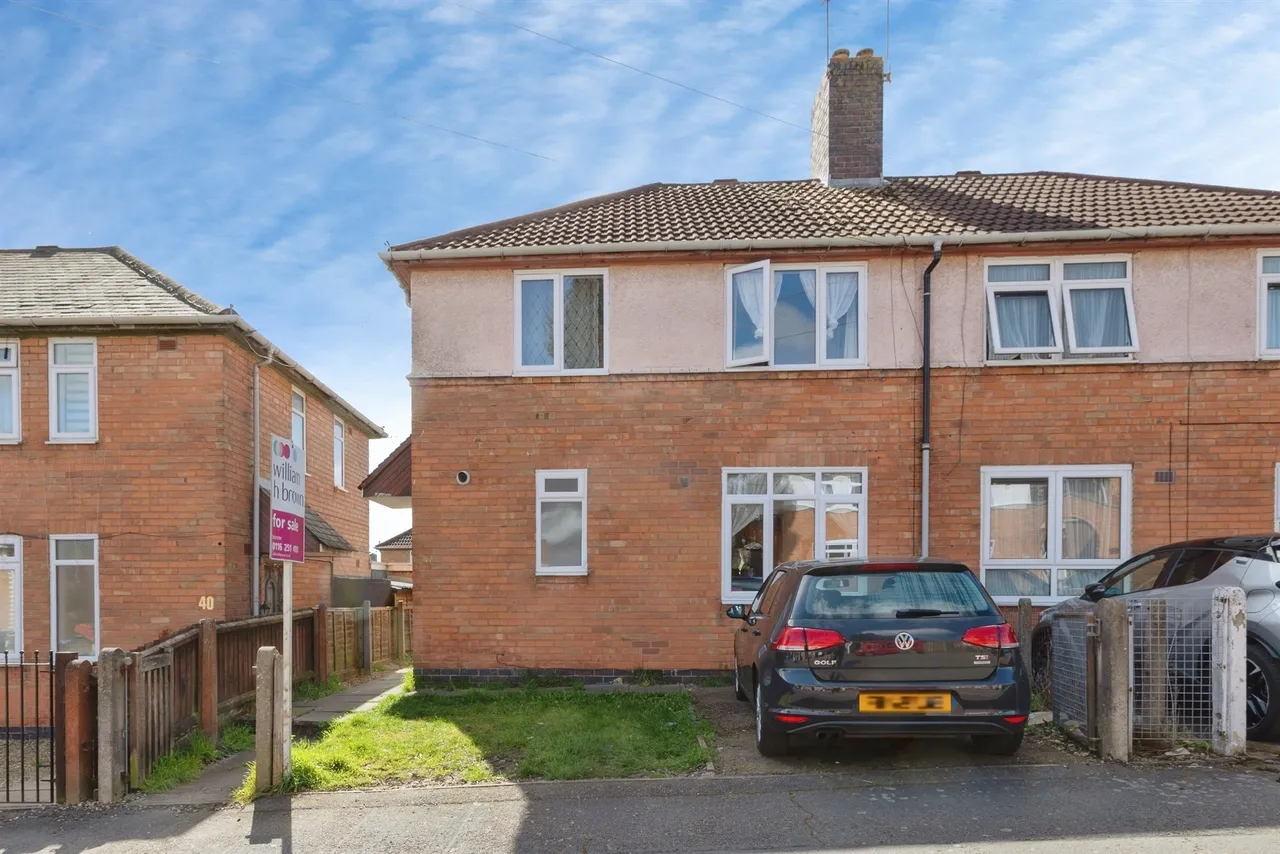 3 bed house for sale, Swannington Road, Leicester, LE3