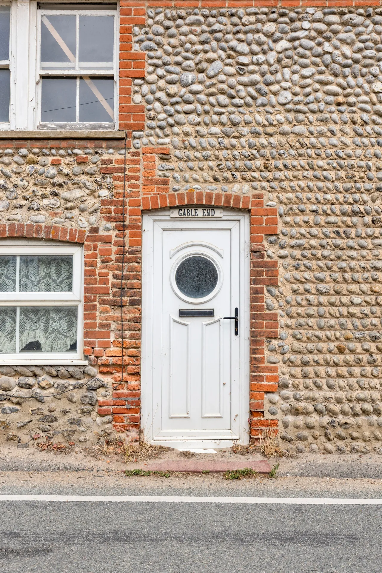 Charming Weybourne Cottage with Plann, photo 8