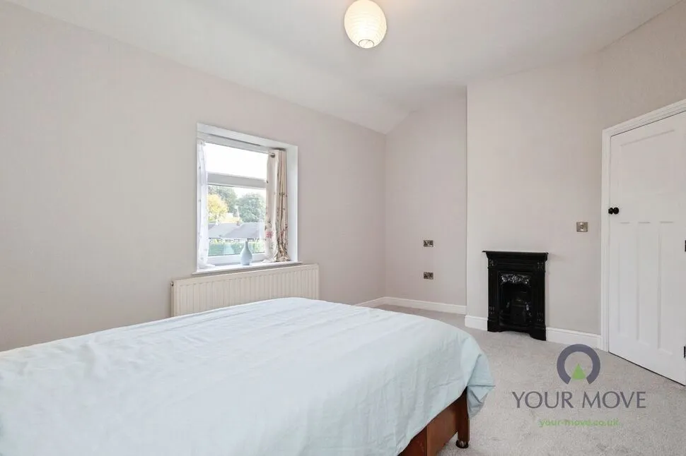 Smallbrook Road, Shaw, OL2, photo 7