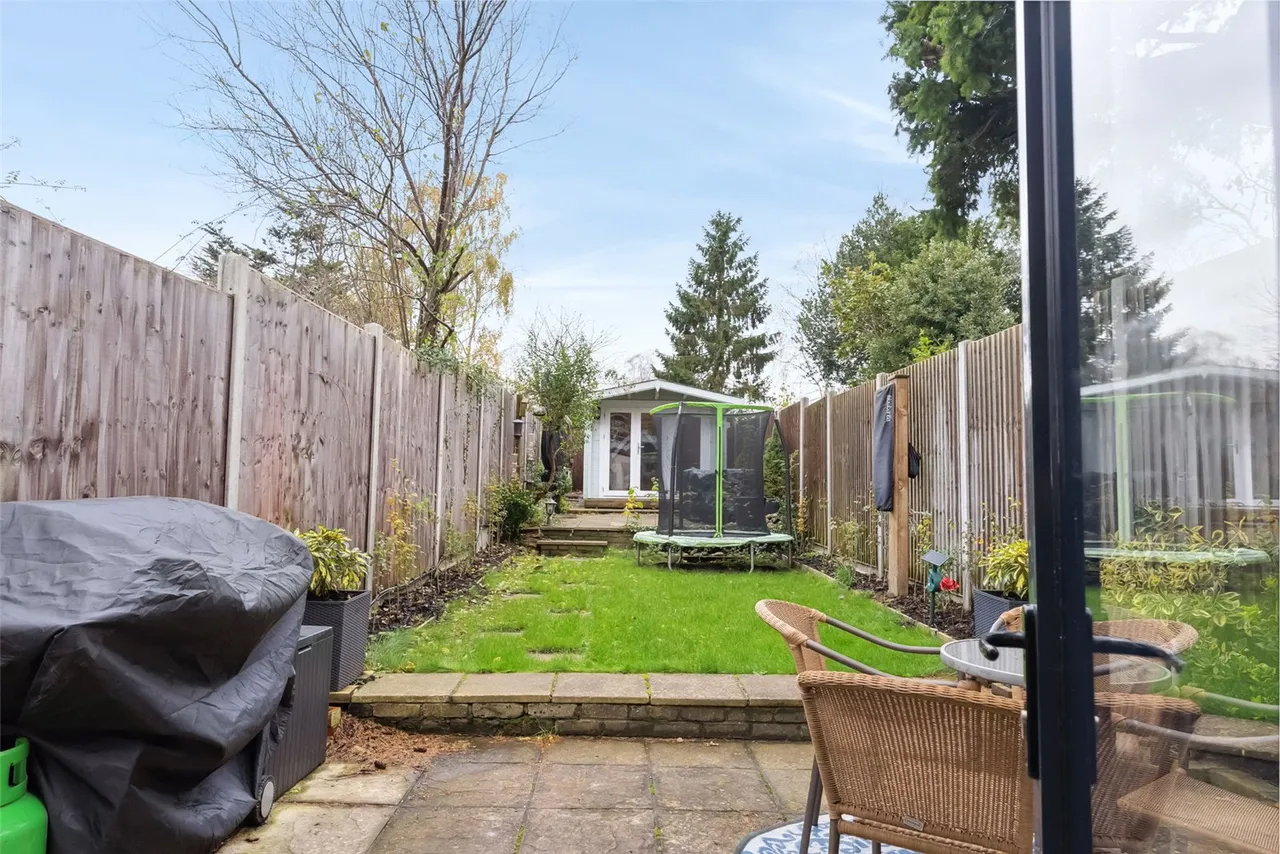 French Street, Sunbury, TW16 5JL, photo 2
