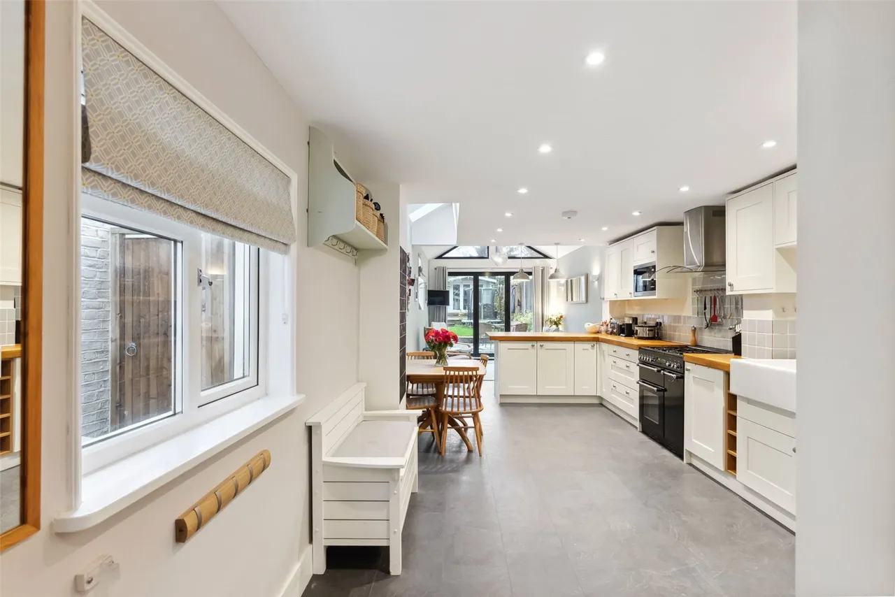 French Street, Sunbury, TW16 5JL, photo 5