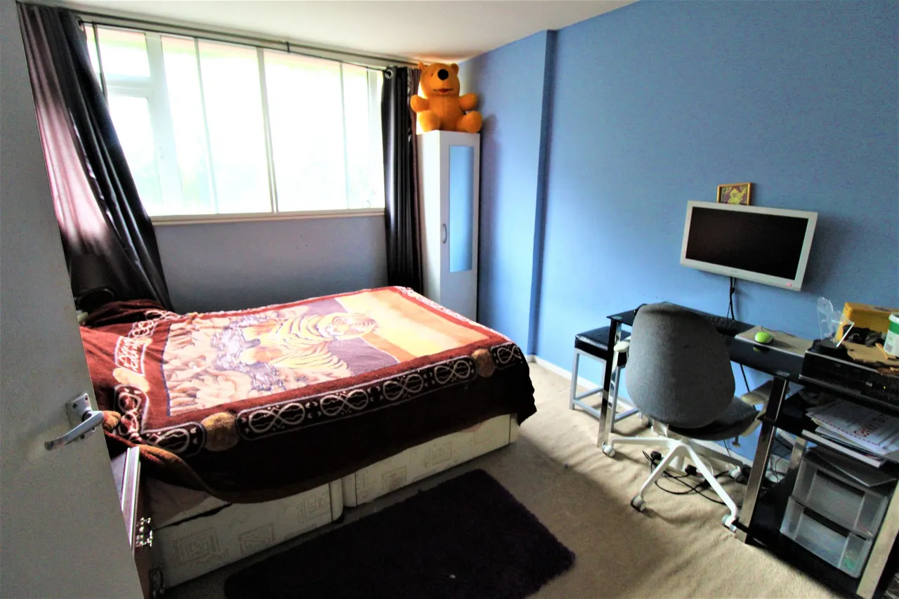 Seabrooke Rise, Grays, Essex, RM17 6DR, photo 5